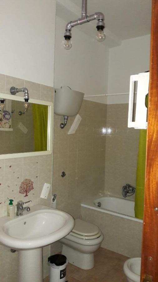 Casa Marina Lu Tuvaraggiu Casa Vacanze Sorso Exterior foto